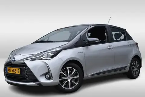 Used TOYOTA YARIS Hybrid 2019 Ad 