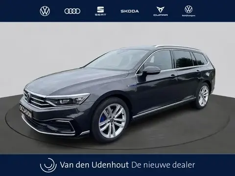 Used VOLKSWAGEN PASSAT Hybrid 2023 Ad 