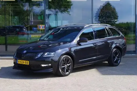 Used SKODA OCTAVIA Petrol 2020 Ad 