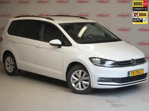 Used VOLKSWAGEN TOURAN Petrol 2018 Ad 