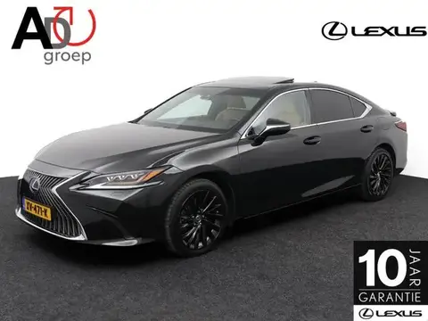 Used LEXUS ES Hybrid 2019 Ad 