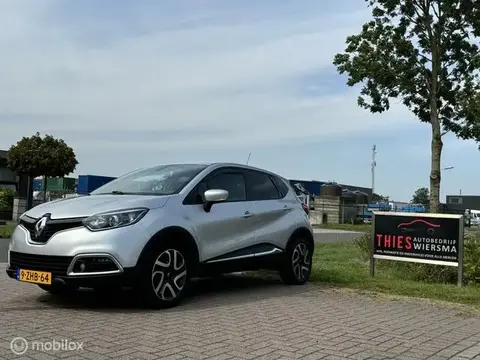 Used RENAULT CAPTUR Petrol 2015 Ad 