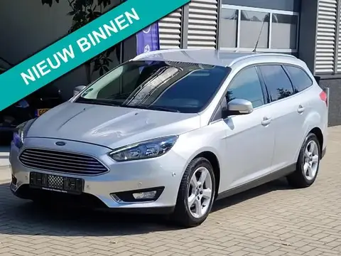 Annonce FORD FOCUS Essence 2015 d'occasion 