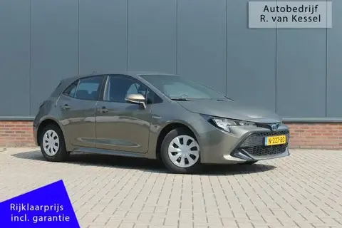 Used TOYOTA COROLLA Hybrid 2021 Ad 