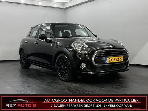 Used MINI COOPER Petrol 2018 Ad 