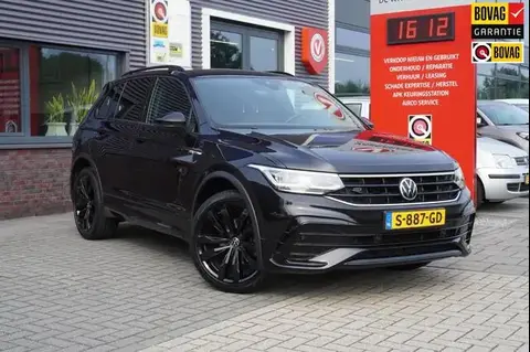 Used VOLKSWAGEN TIGUAN Petrol 2021 Ad 