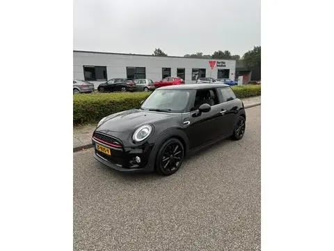 Used MINI COOPER Petrol 2019 Ad 