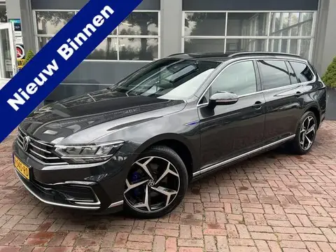 Used VOLKSWAGEN PASSAT Hybrid 2020 Ad 