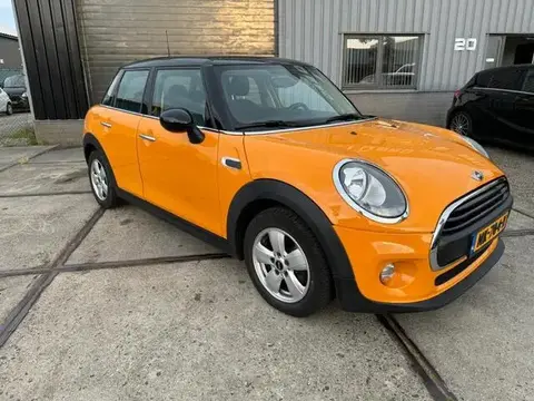 Used MINI COOPER Petrol 2016 Ad 