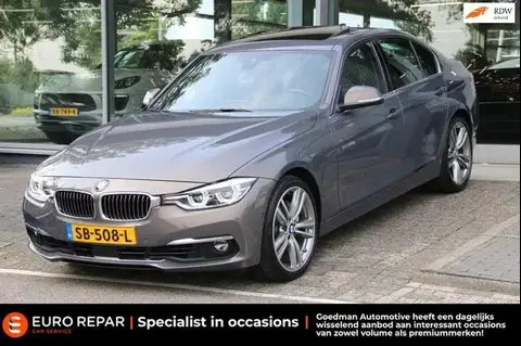 Used BMW SERIE 3 Petrol 2017 Ad 