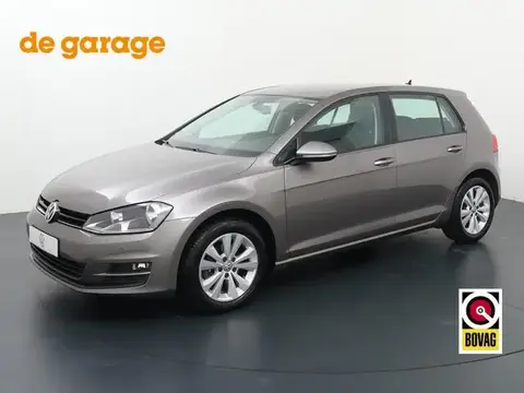 Used VOLKSWAGEN GOLF Petrol 2015 Ad 