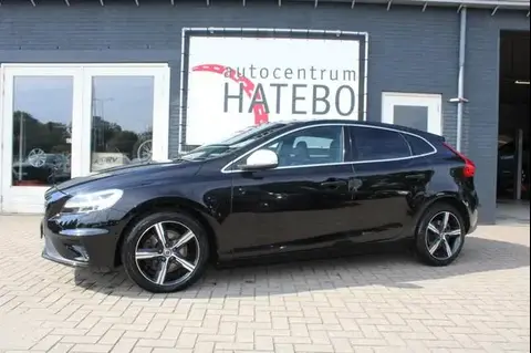 Annonce VOLVO V40 Diesel 2017 d'occasion 