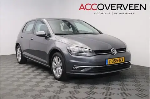 Used VOLKSWAGEN GOLF Petrol 2018 Ad 