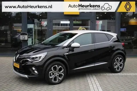 Used RENAULT CAPTUR Hybrid 2022 Ad 