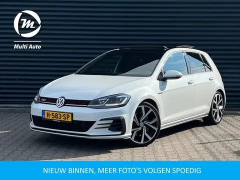 Used VOLKSWAGEN GOLF Petrol 2018 Ad 