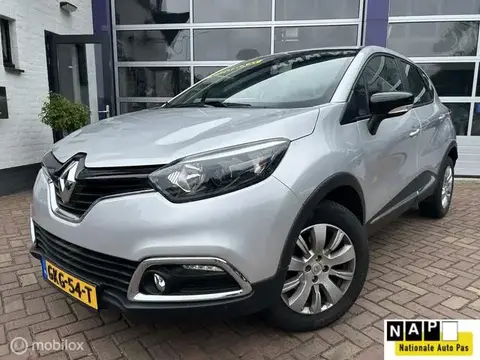 Used RENAULT CAPTUR Petrol 2016 Ad 