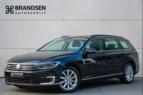 Used VOLKSWAGEN PASSAT Hybrid 2015 Ad 