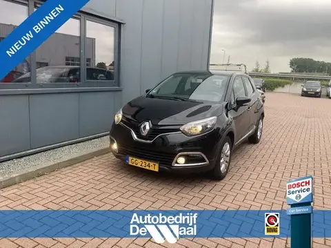 Used RENAULT CAPTUR Petrol 2015 Ad 