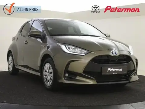 Used TOYOTA YARIS Hybrid 2021 Ad 