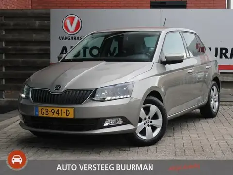 Annonce SKODA FABIA Essence 2015 d'occasion 