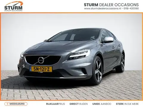 Annonce VOLVO V40 Essence 2018 d'occasion 