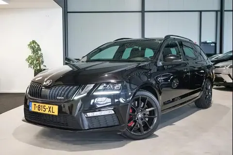 Used SKODA OCTAVIA Petrol 2018 Ad 