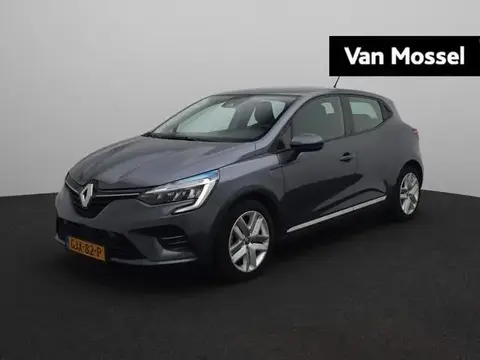 Used RENAULT CLIO Hybrid 2020 Ad 