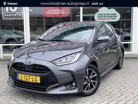 Used TOYOTA YARIS Hybrid 2021 Ad 