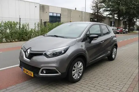 Annonce RENAULT CAPTUR Essence 2015 d'occasion 