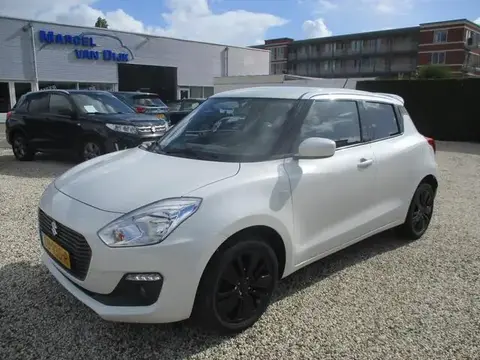 Annonce SUZUKI SWIFT Essence 2018 d'occasion 