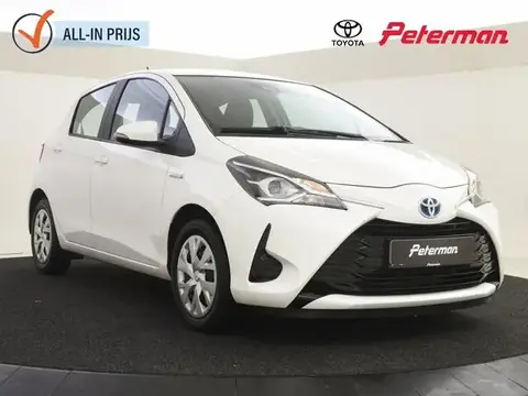 Used TOYOTA YARIS Hybrid 2019 Ad 