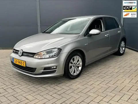 Annonce VOLKSWAGEN GOLF Essence 2015 d'occasion 