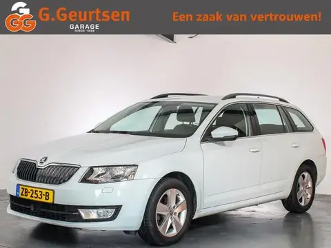 Annonce SKODA OCTAVIA Essence 2016 d'occasion 