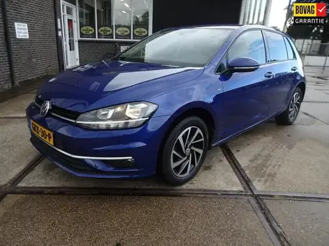 Used VOLKSWAGEN GOLF Petrol 2018 Ad 