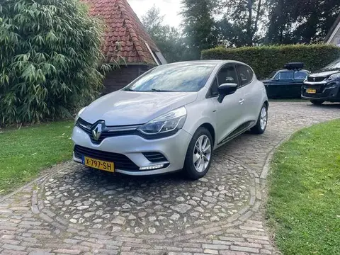 Annonce RENAULT CLIO Essence 2017 d'occasion 