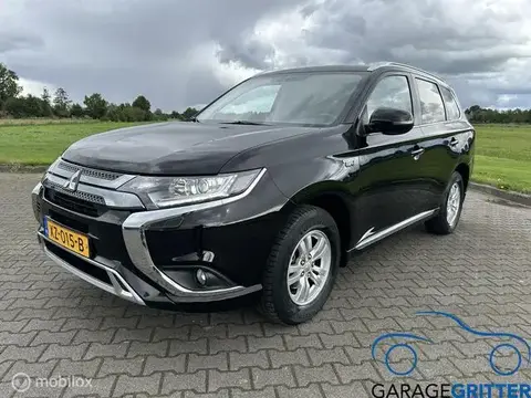 Used MITSUBISHI OUTLANDER Hybrid 2019 Ad 