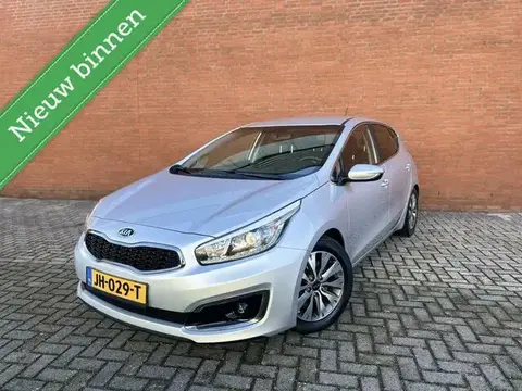 Used KIA CEED Petrol 2016 Ad 