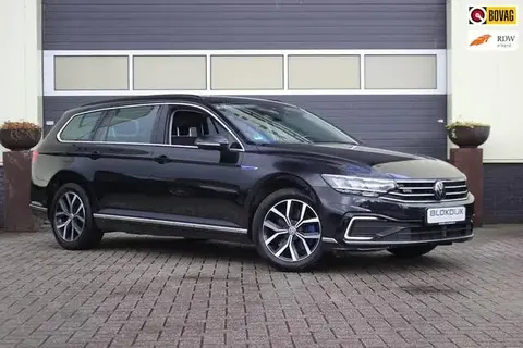 Used VOLKSWAGEN PASSAT Hybrid 2021 Ad 