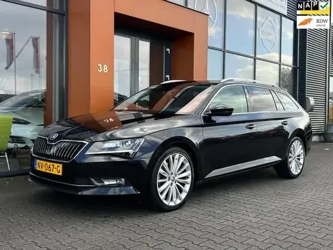 Used SKODA SUPERB Petrol 2016 Ad 