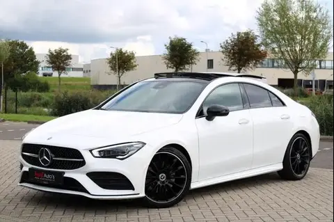 Annonce MERCEDES-BENZ CLASSE CLA Essence 2019 d'occasion 