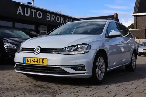 Used VOLKSWAGEN GOLF Petrol 2017 Ad 