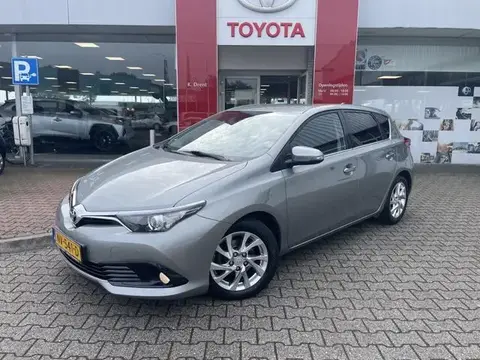 Used TOYOTA AURIS Petrol 2017 Ad 