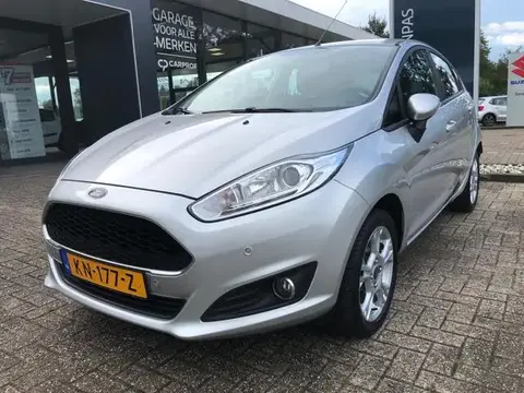 Annonce FORD FIESTA Essence 2016 d'occasion 