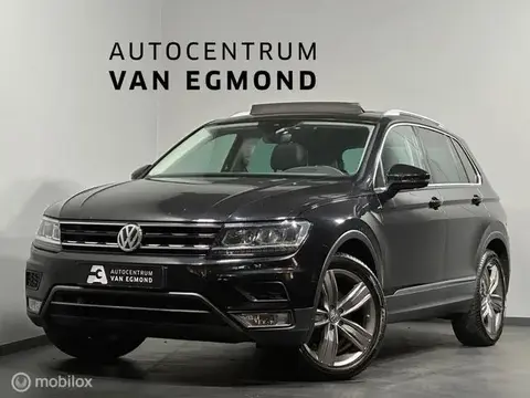 Used VOLKSWAGEN TIGUAN Petrol 2017 Ad 