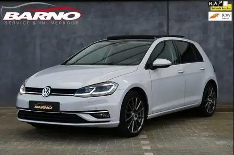 Used VOLKSWAGEN GOLF Petrol 2018 Ad 