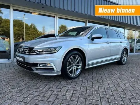 Annonce VOLKSWAGEN PASSAT Essence 2019 d'occasion 