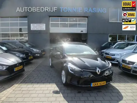 Used RENAULT CLIO Petrol 2021 Ad 