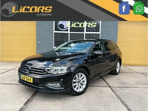 Used VOLKSWAGEN PASSAT Petrol 2023 Ad 