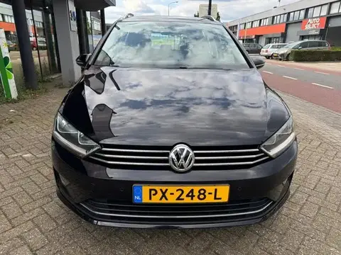 Used VOLKSWAGEN GOLF Petrol 2017 Ad 