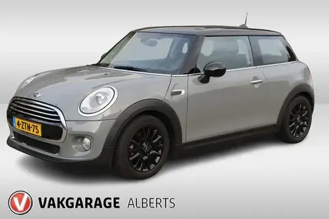 Used MINI COOPER Petrol 2015 Ad 